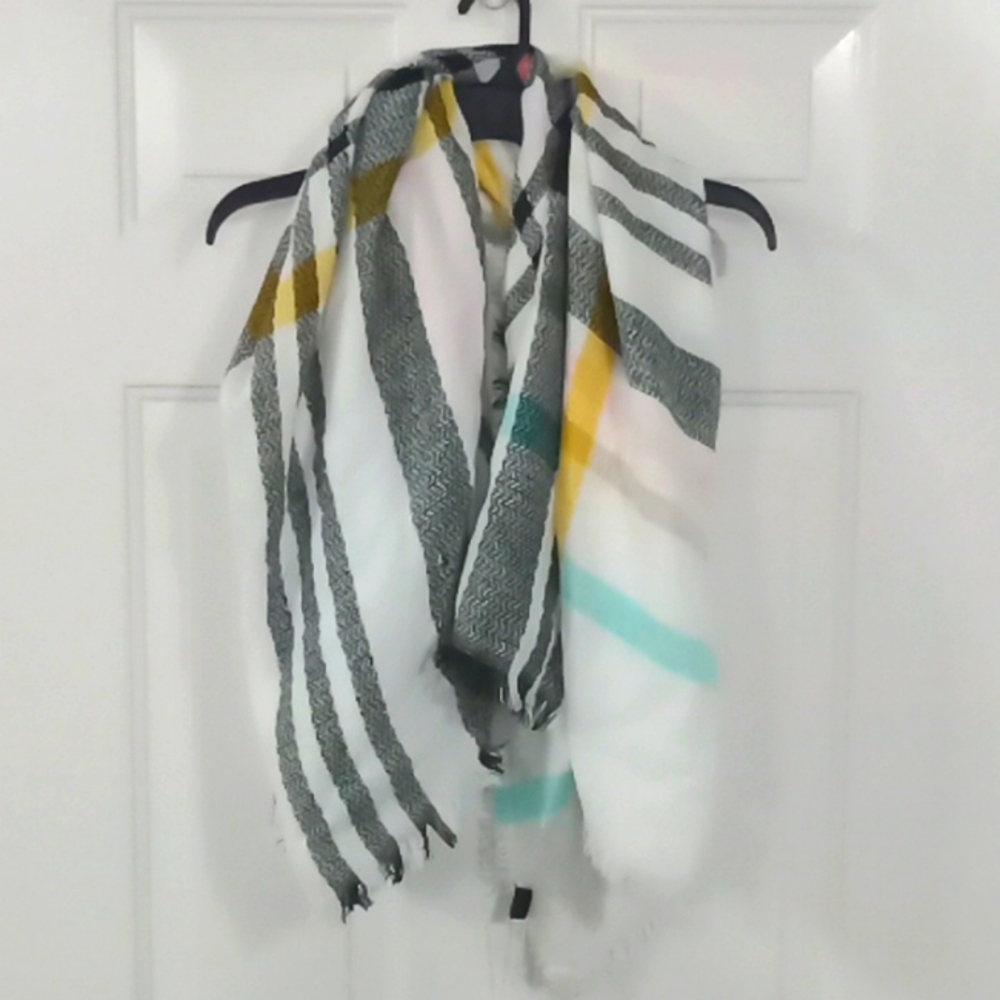 Women's Multi Color Blanket Scarf
